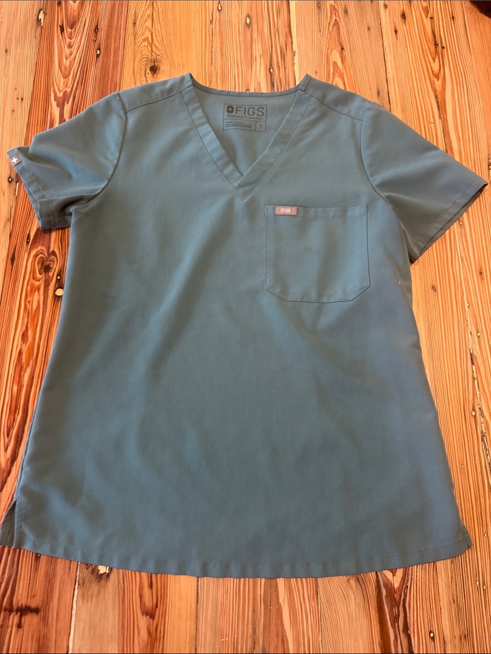 FIGS Teal V-Neck Short Sleeve Top